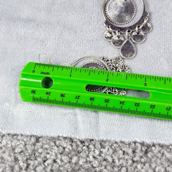 Boho Style Silver-Tone Chandelier Earrings Tribal Engraved Discs Teardrop Charms - Picture 8 of 16